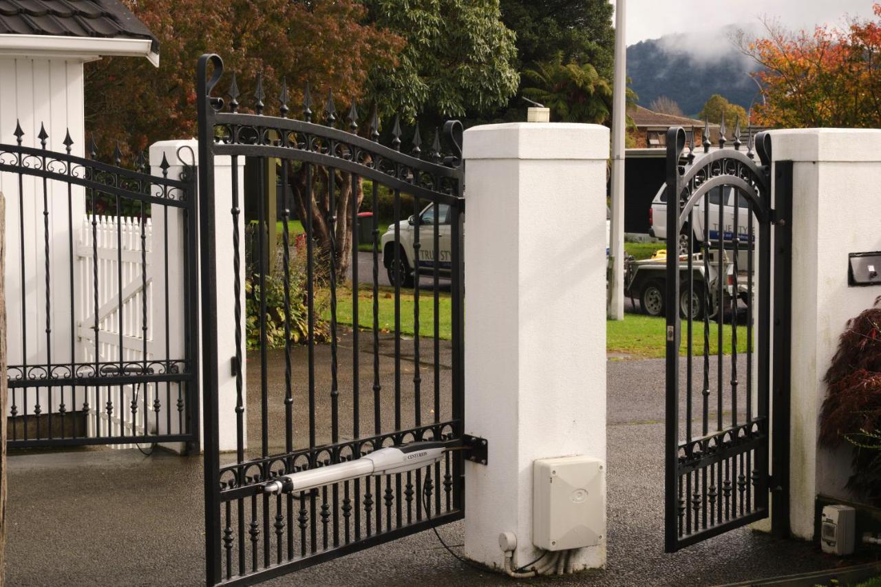Victorian Designs - Spacious Home In Rotorua Central Esterno foto